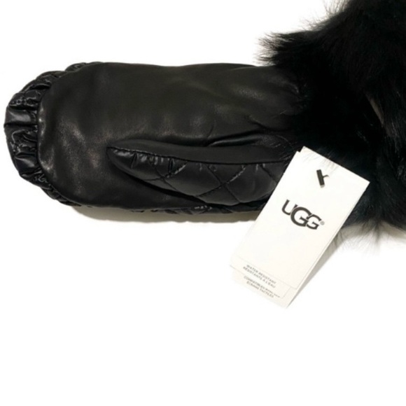 UGG Black Quilted Shearling-Trim Touchscreen Mittens NWT - Picture 5 of 15